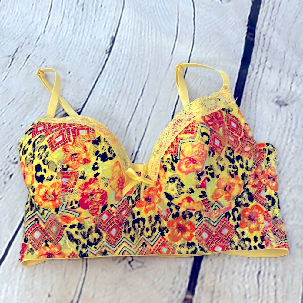 Black Fuchsia By Secret Lace Floral Print Padded Bra Size 34B Like New